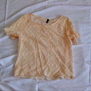 H&M peachy pink lace top. Size 12. EUC